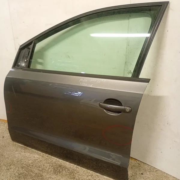 Porta anteriore sinistra Volkswagen Polo (2009 – 2014) 1.6 66 KW diesel 6R3831055J CAY