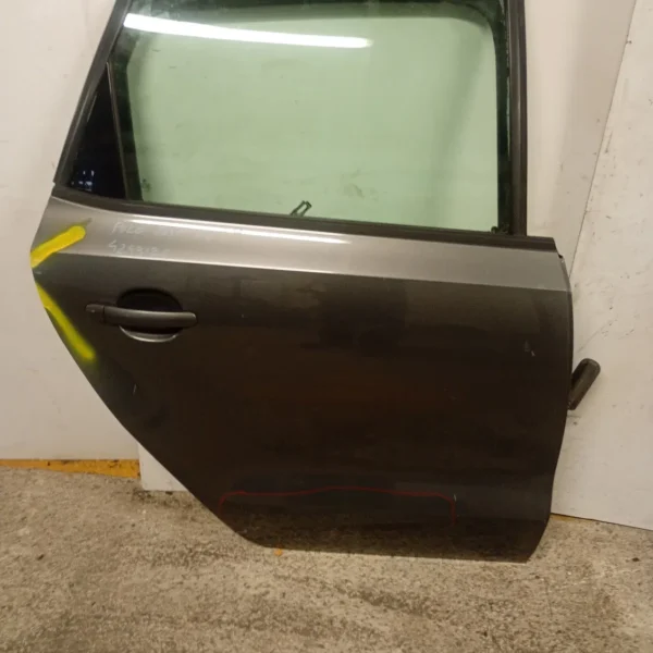Porta posteriore destra destra Volkswagen Polo (2009 – 2014) 1.6 66 KW diesel CAY