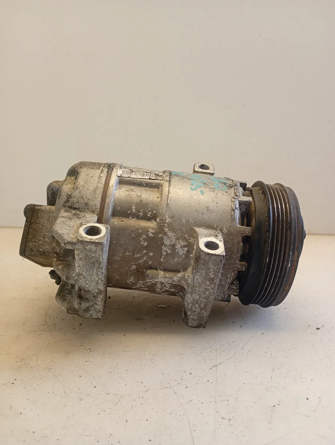 Compressore a/c Renault Clio 4a Serie (2012 – 2016) 1.1 54 KW benzina 926009582R D4F D7