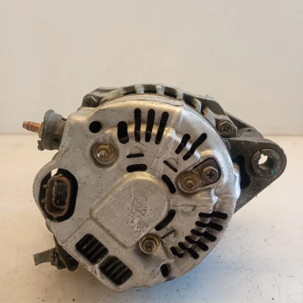 Alternatore Toyota Yaris (2001 – 2005) 1.0 48 KW benzina 270600J010 1SZ FE