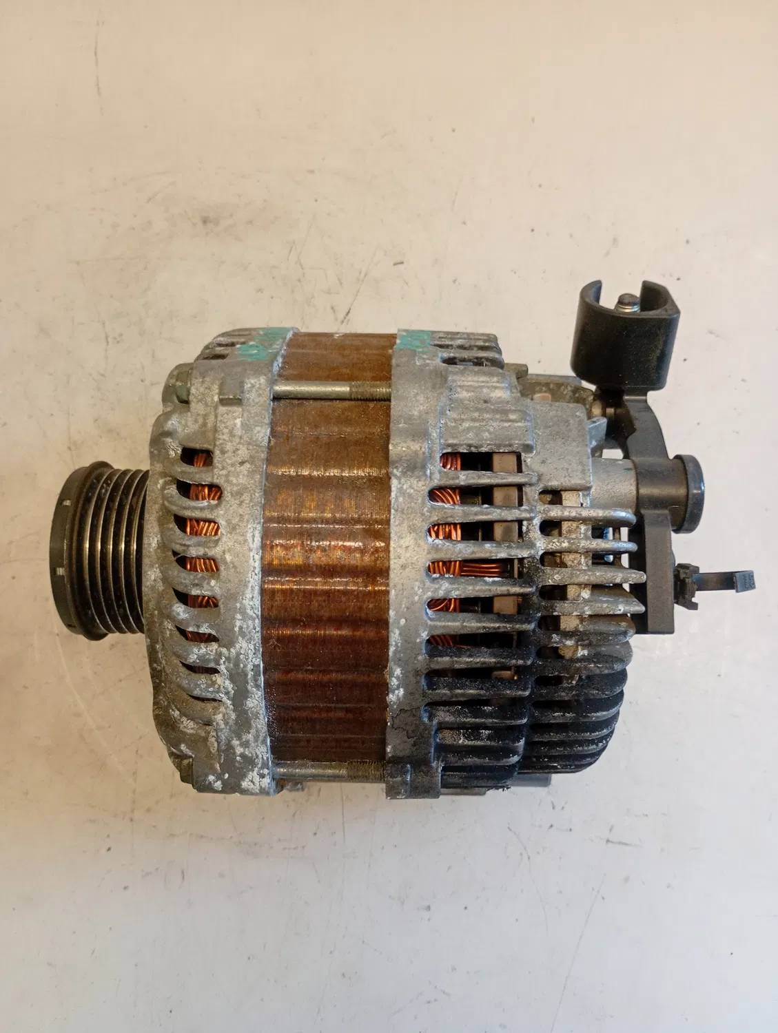 Alternatore Peugeot 308 (2007 – 2014) 2.0 100 KW diesel 9678048880 RHR