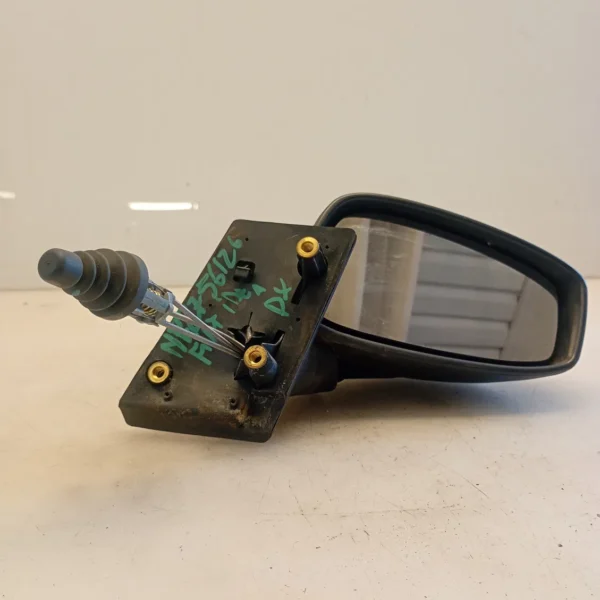 Specchietto est. destro Fiat Idea (2003 – 2010) 1.4 70 KW benzina 735358818 843A1000