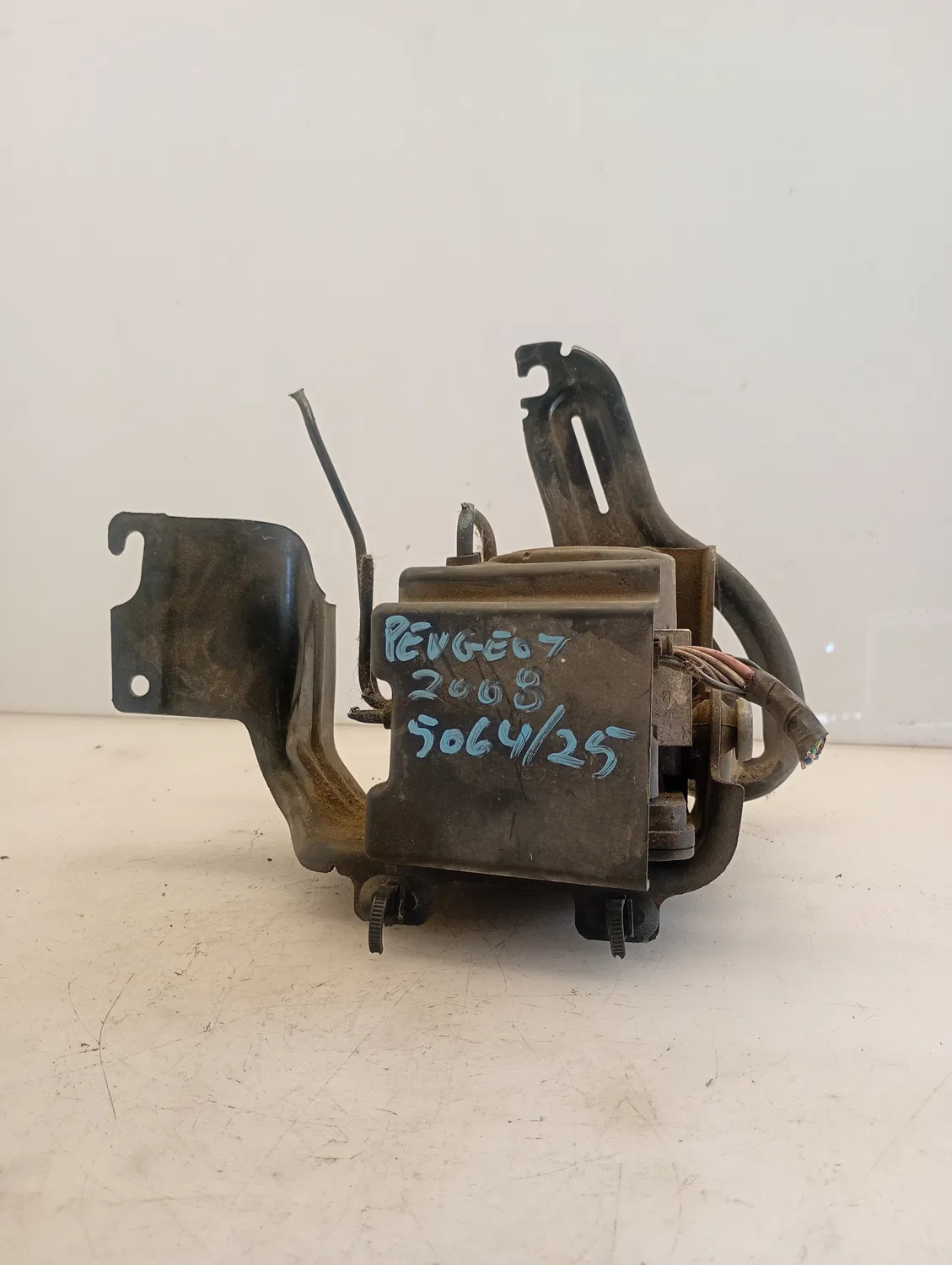 Pompa ABS Peugeot 2008 (2013 – 2016) 1.6 73 KW diesel BH02