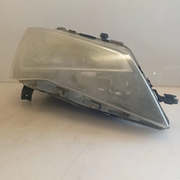 Faro ant. destro Seat Leon (2012 – 2017) 1.6 77 KW diesel 5F1941008E CLH