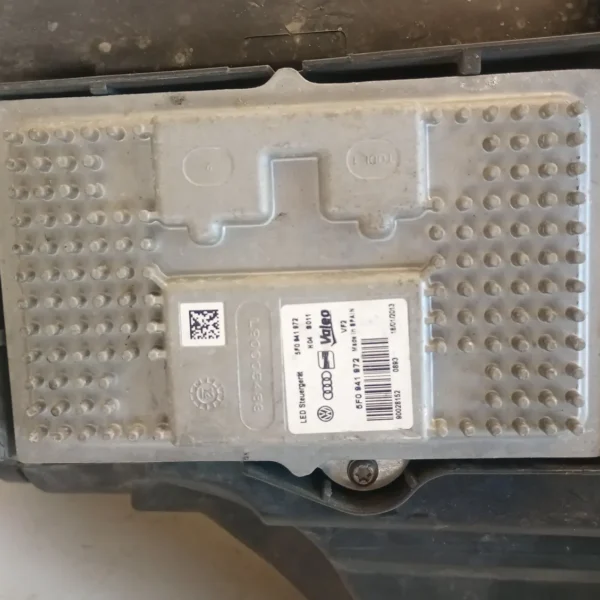 Faro ant. destro Seat Leon (2012 – 2017) 1.6 77 KW diesel 5F1941008E CLH