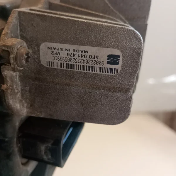 Faro ant. destro Seat Leon (2012 – 2017) 1.6 77 KW diesel 5F1941008E CLH