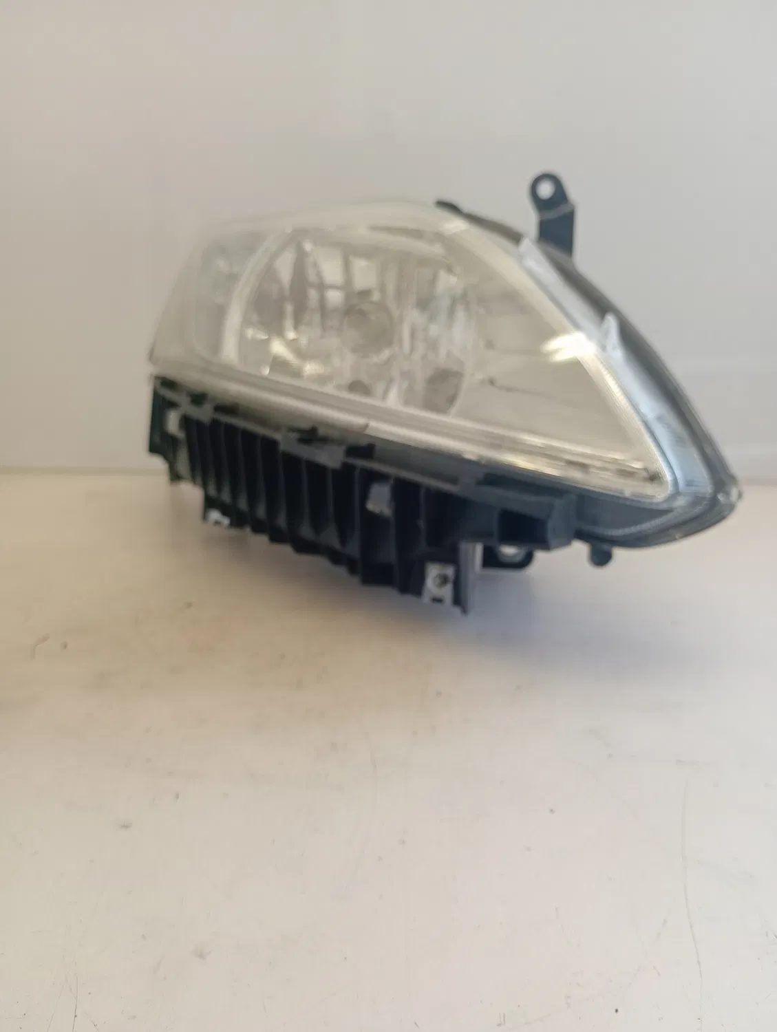 Faro ant. destro Lancia Ypsilon (2018 – 2021) 1.0 51 KW 51850555 46341162