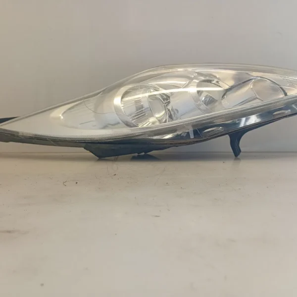 Faro ant. destro Ford Fiesta (2008 – 2013) 1.4 50 KW diesel 1740029 F6JD