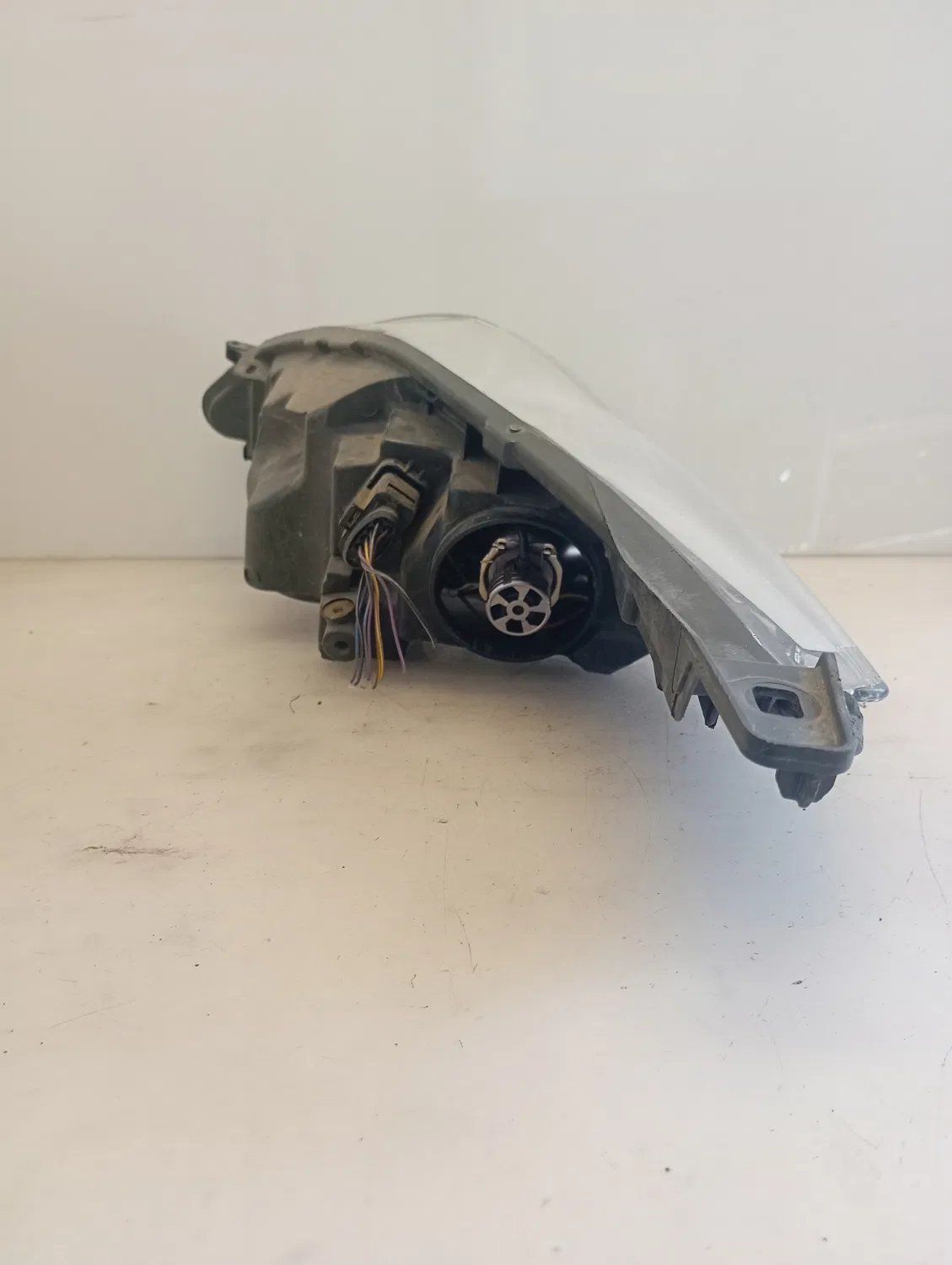 Faro ant. destro Ford Fiesta (2008 – 2013) 1.4 50 KW diesel 1740029 F6JD