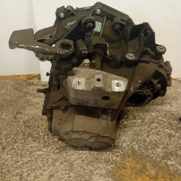 Cambio completo Skoda Yeti (2009 – 2013) 1.2 77 KW benzina 0AJ300041K CBZ