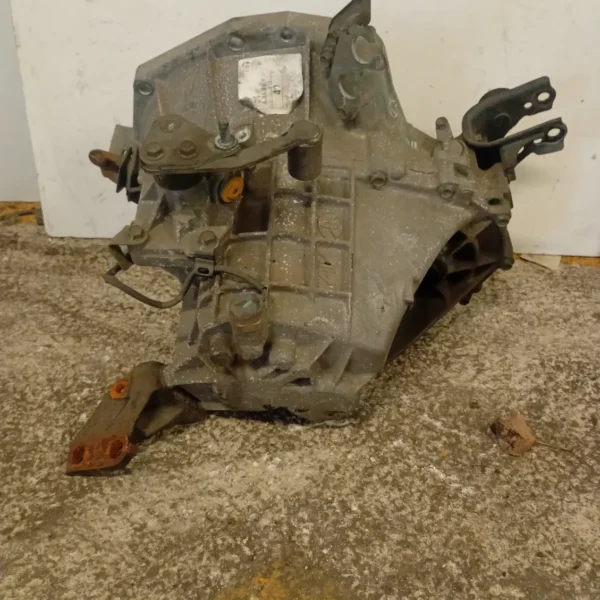 Cambio completo Toyota Yaris (2001 – 2005) 1.0 48 KW benzina 3030052310 1SZ FE
