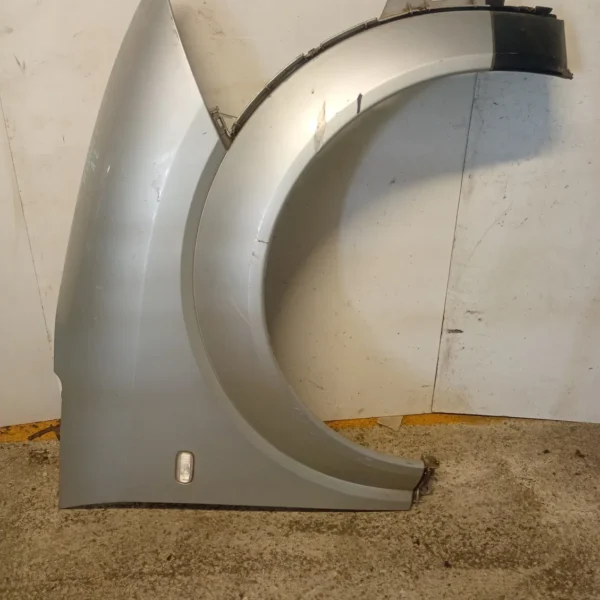 Parafango anteriore destro Audi A2 (2000 – 2006) 1.4 55 KW diesel 8Z0821106CGRU BHC
