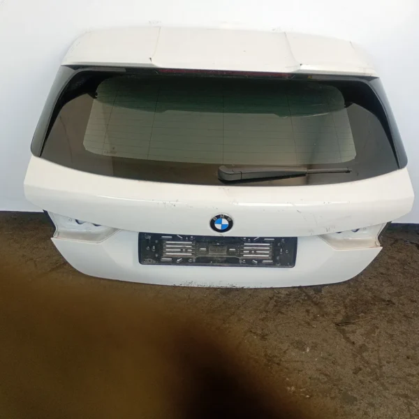 Portellone post. Bmw Serie 1 (2019 – 2024) 2.0 110 KW diesel 41009627390 B47C20B