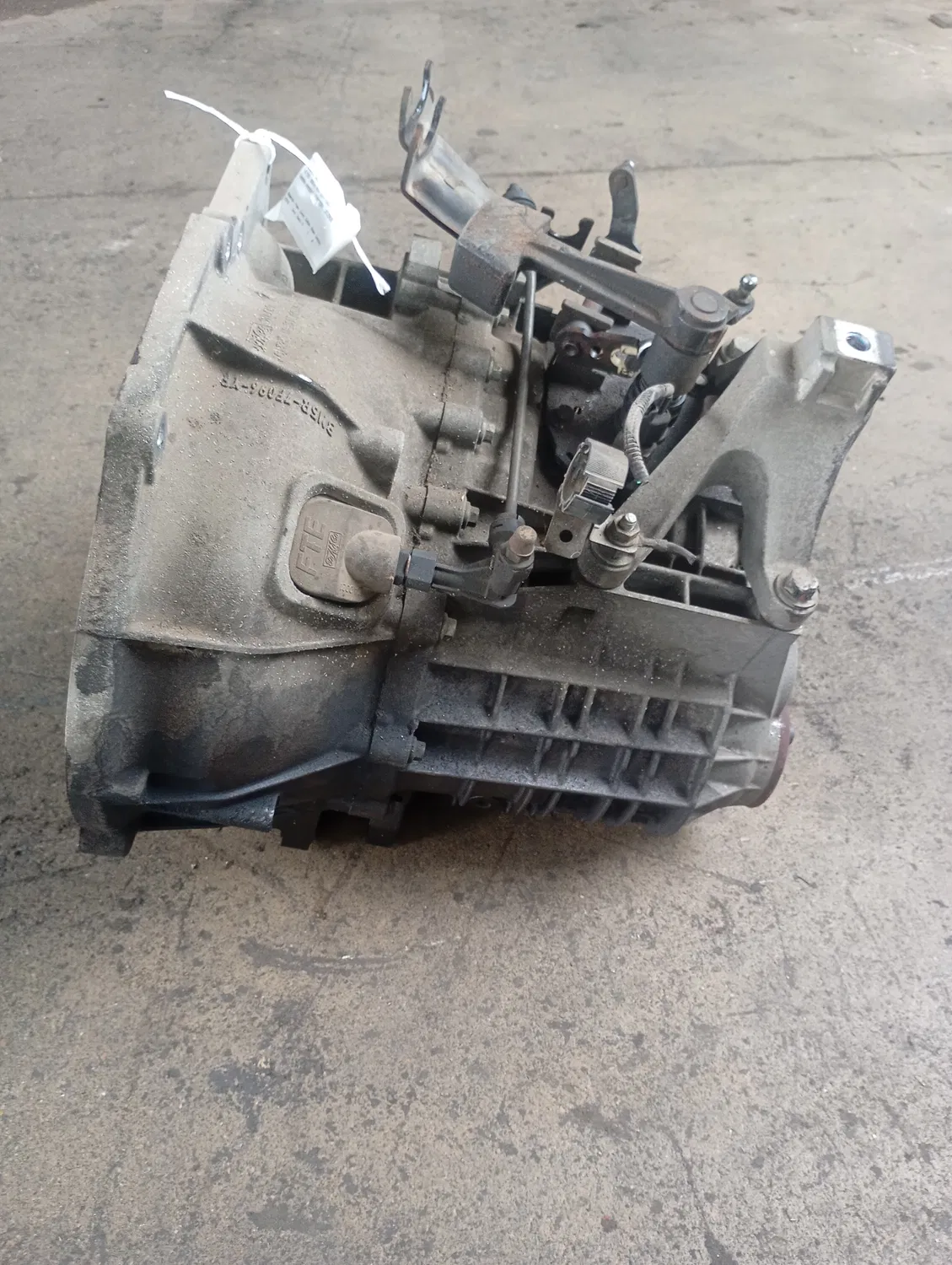Cambio completo Ford Focus C-max (2003 – 2008) 1.6 66 KW diesel 1481206 HHDA