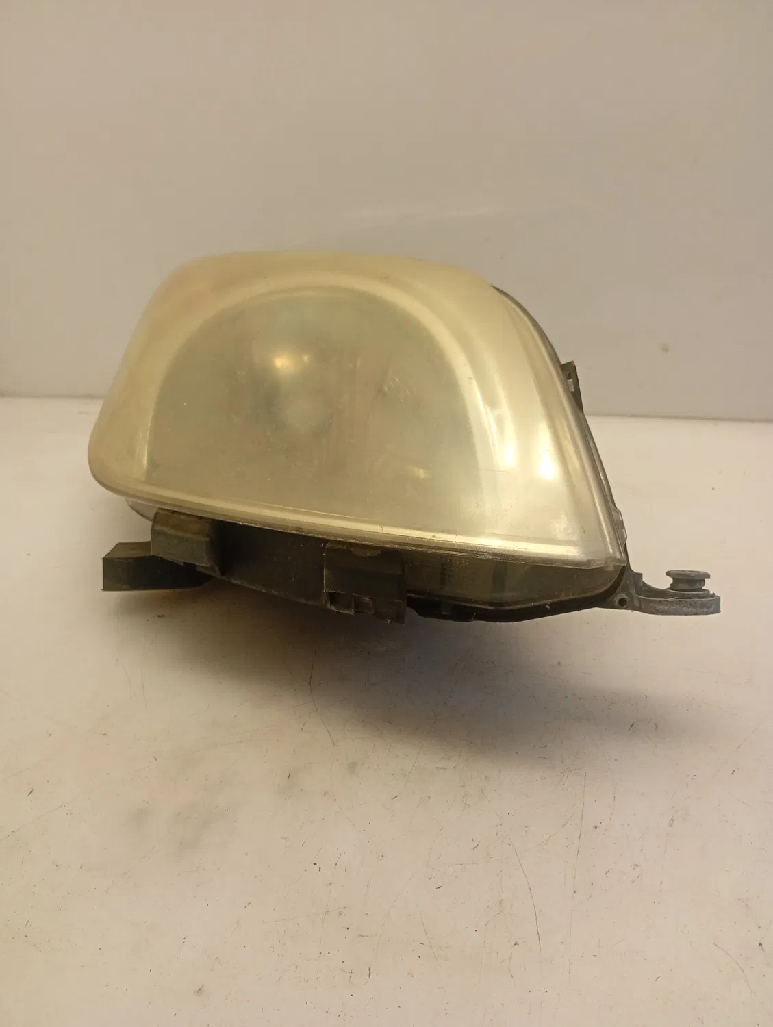 Faro ant. destro Fiat Fiorino (2007 – 2016) 1.3 55 KW diesel 1353197080 199A2000