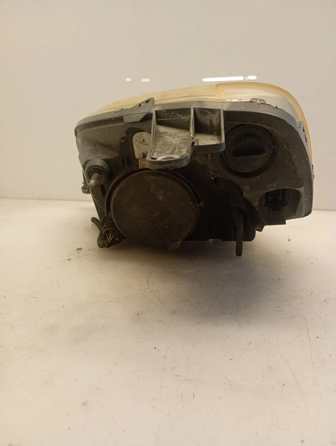 Faro ant. destro Fiat Fiorino (2007 – 2016) 1.3 55 KW diesel 1353197080 199A2000