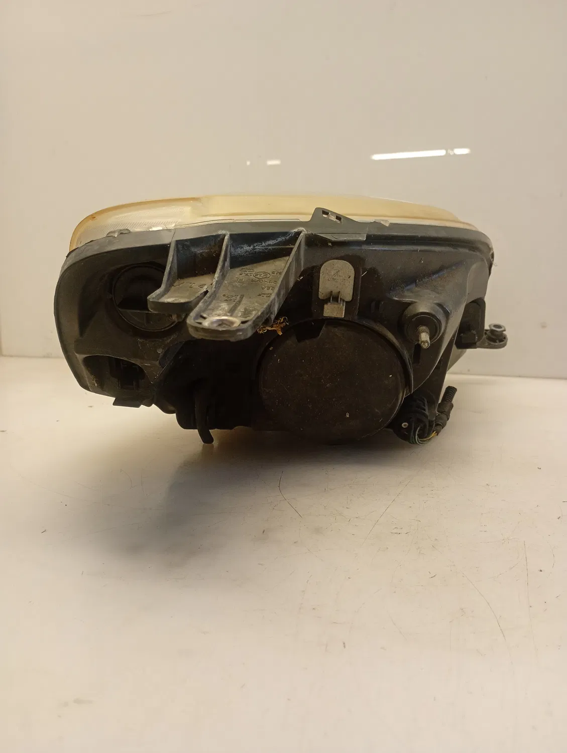Faro ant. sinistro Fiat Fiorino (2007 – 2016) 1.3 55 KW diesel 1353198080 199A2000