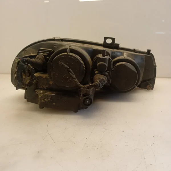 Faro ant. sinistro Alfa Romeo 156 (2003 – 2006) 1.9 85 KW diesel 60695646 937A2000