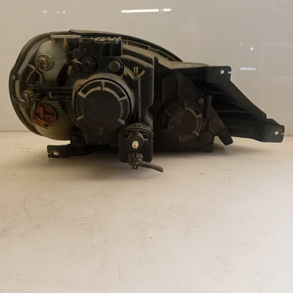 Faro ant. sinistro Hyundai Terracan (2001 – 2007) 2.9 110 KW diesel 92101H1010 J3
