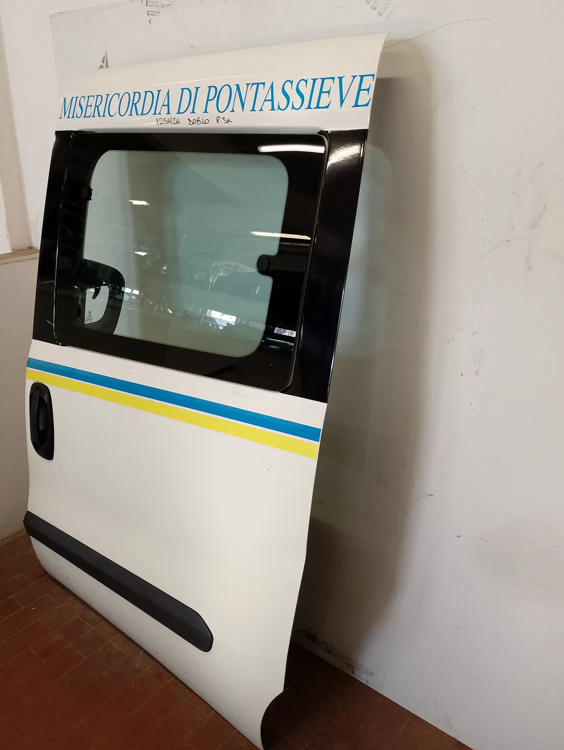 Porta carico laterale scorrevole sinistra Fiat Doblo’ (2009 – 2015) 1.6 66 KW diesel 263A4000