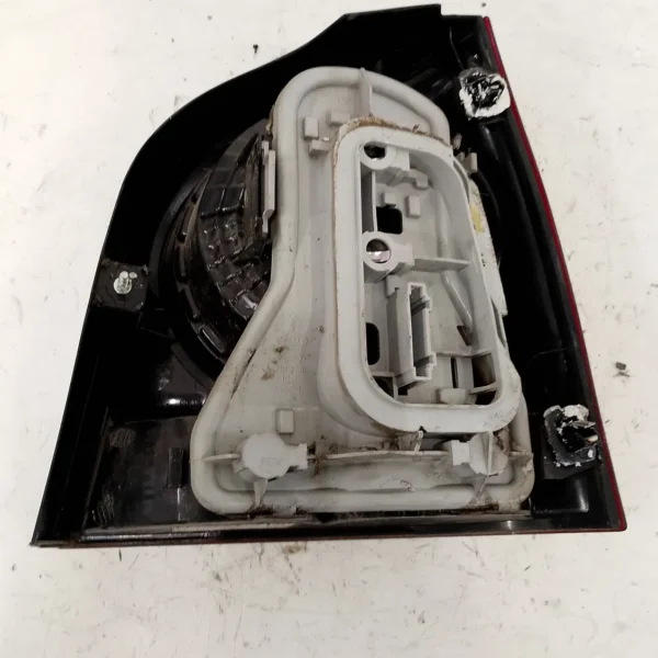 Faro posteriore destro Volkswagen Polo (2005 – oggi) 1.4 51 KW diesel 6Q6945096AB BNM