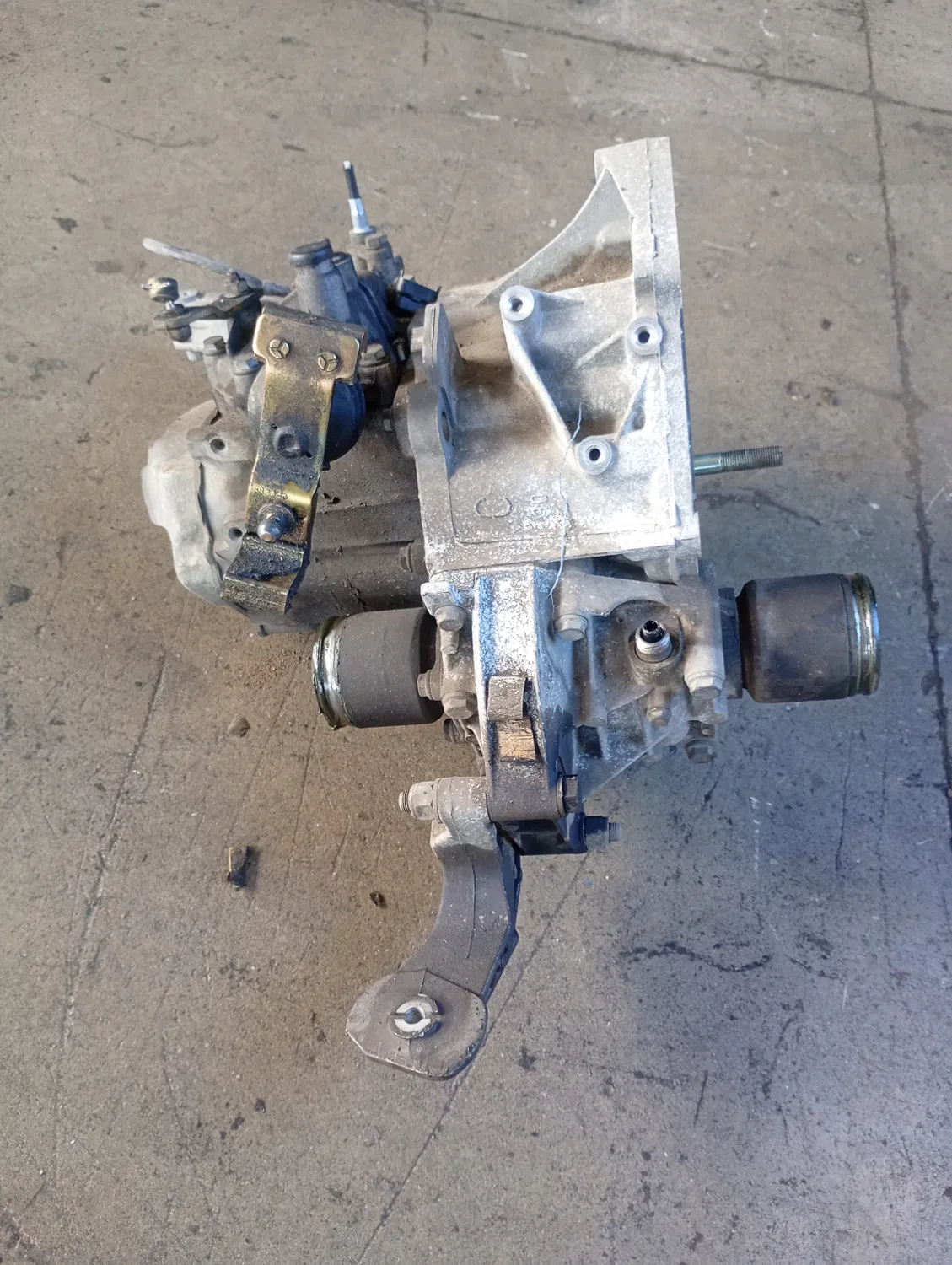 Cambio completo Fiat Punto 1a Serie (1993 – 1999) 1.2 63 KW benzina 46766069 176B9000