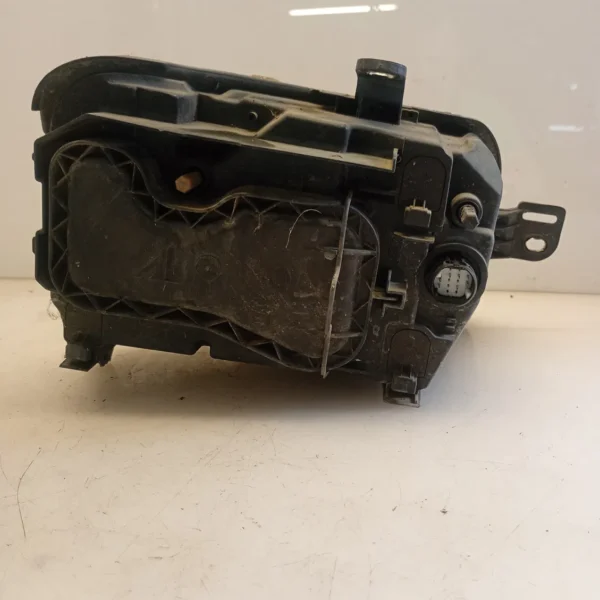 Faro ant. sinistro Fiat Panda 4×4 (2003 – 2010) 1.2 44 KW benzina 51867677 188A4000