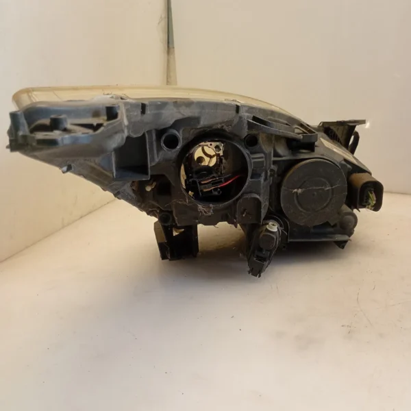 Faro ant. sinistro Peugeot 5008 (2009 – 2017) 1.6 82 KW diesel 6208N9 9HR