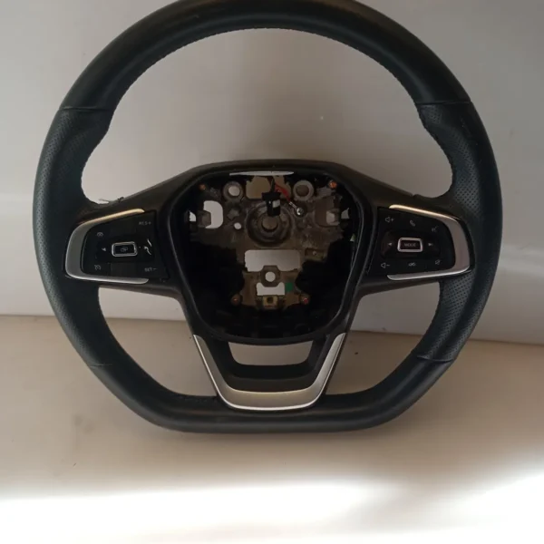 Volante con comandi Dr Dr6.0 2023 1.5 114 KW 3300500050 SQRE4T15C