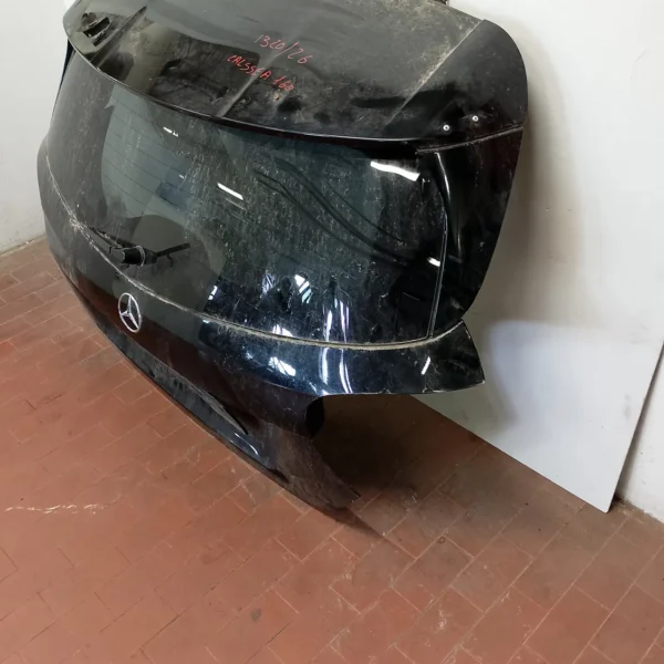 Portellone post. Mercedes benz Classe A (2015 – 2018) 1.5 66 KW diesel A1767402200 K9K