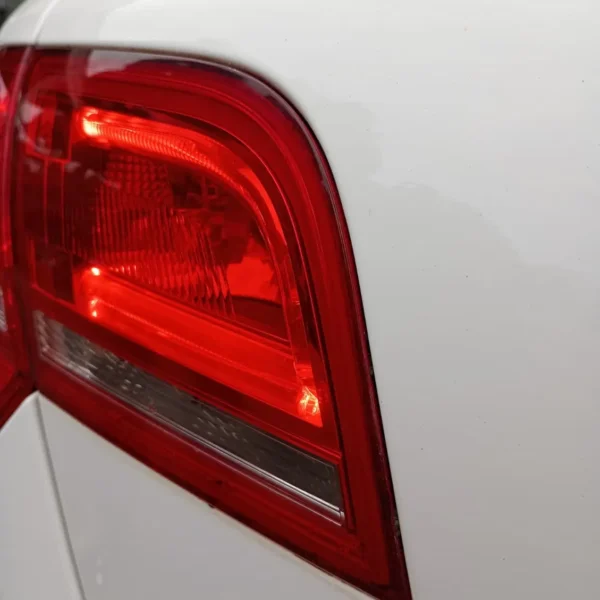 Faro posteriore int. sinistro Audi A3 (2010 – 2013) 1.6 77 KW diesel 8P4945093D CAY