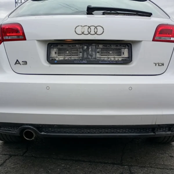Paraurti posteriore Audi A3 (2010 – 2013) 1.6 77 KW diesel 8P4807303HGRU CAY