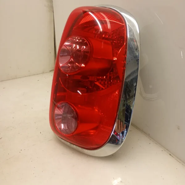 Faro posteriore destro Mini Mini Countryman (2010 – 2017) 2.0 82 KW diesel 63219808150 N47C20A