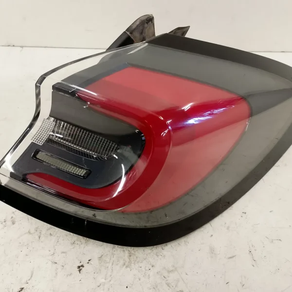 Faro posteriore est. destro Ford Puma (2019 – 2024) 1.0 92 KW 2579082 B7JB
