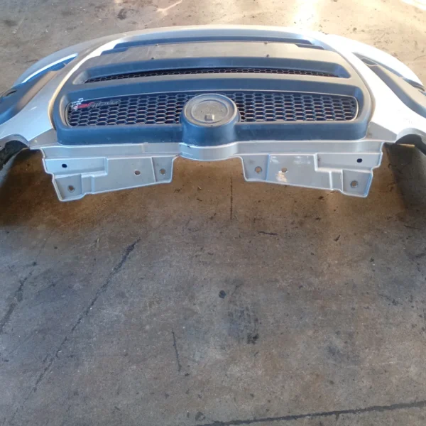 Paraurti anteriore Fiat Doblo’ (2009 – 2015) 1.6 77 KW diesel 735525455 198A3000
