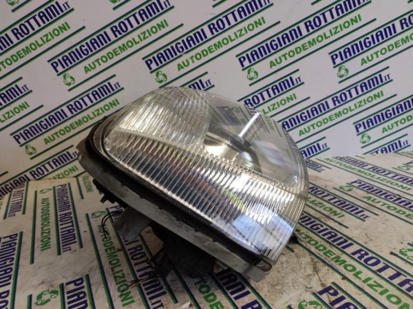 Faro / Proiettore Anteriore Destro Opel Agila 2006