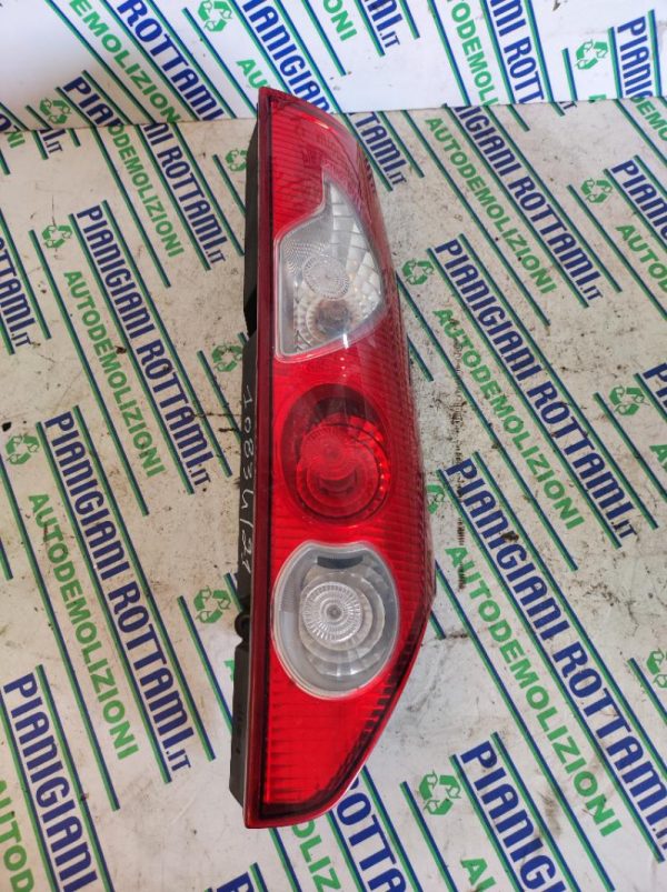 Faro Posteriore Destro Renault Kangoo 2010