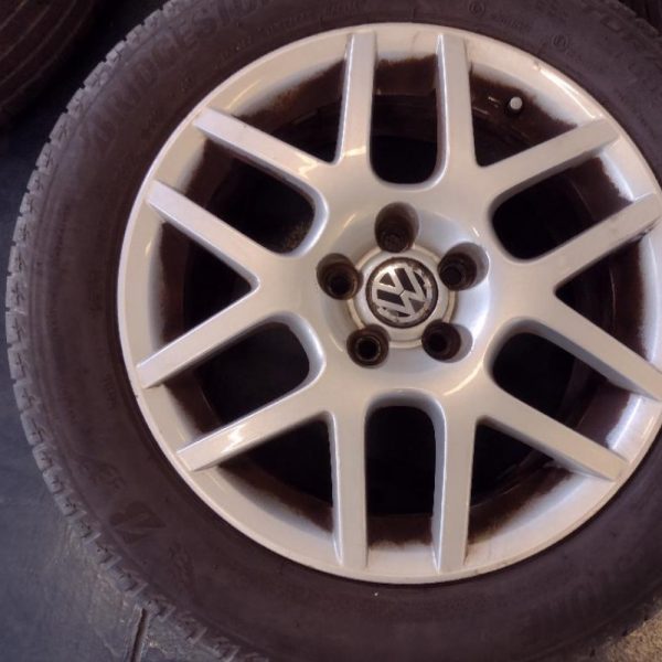 4 Cerchi in Lega Volkswagen Golf IV 16″