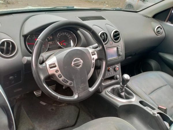 Porta Nissan Qashqai 2010