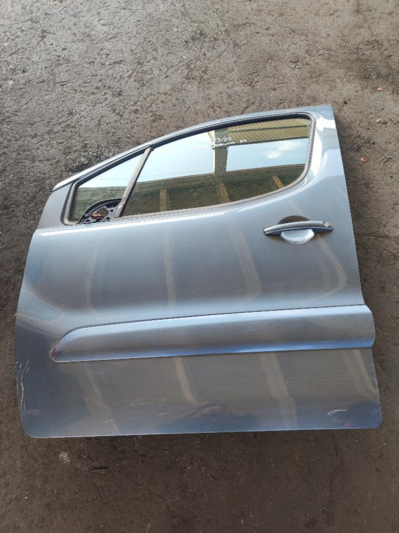Chiusura Porta Anteriore Sinistra Per Citroen Berlingo E Peugeot Partner (1996-2012) - Generico 9135H6 9135P1