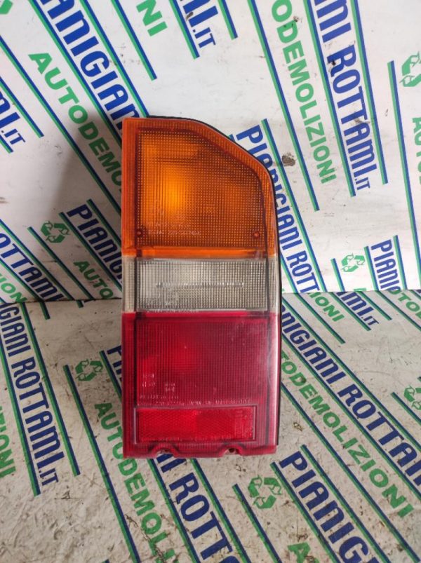 Faro Posteriore Destro Suzuki Vitara 1992