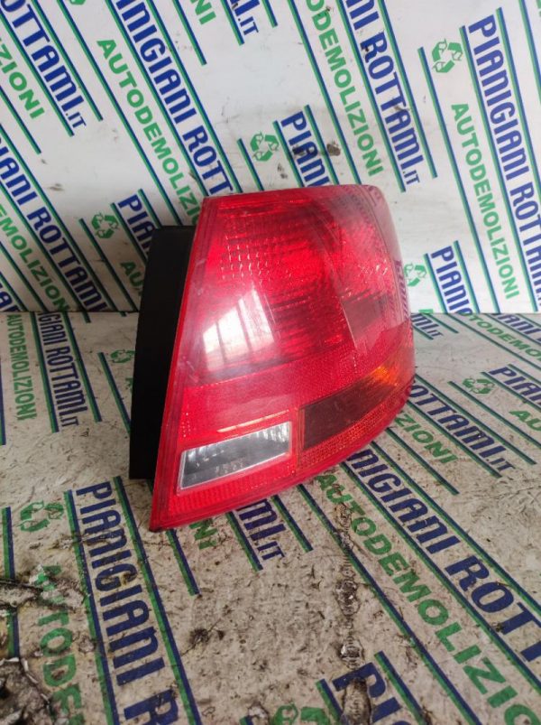 Faro Posteriore Destro Audi A4 2006