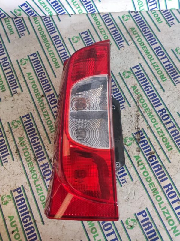 Faro Posteriore Sinistro Fiat Fiorino 2010