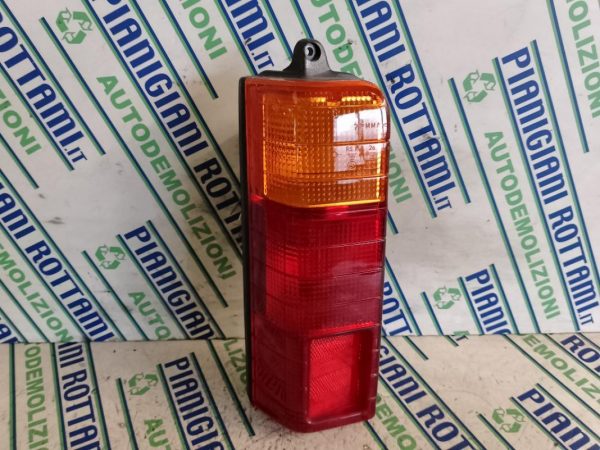 Faro Posteriore Sinistro Piaggio Porter 1996