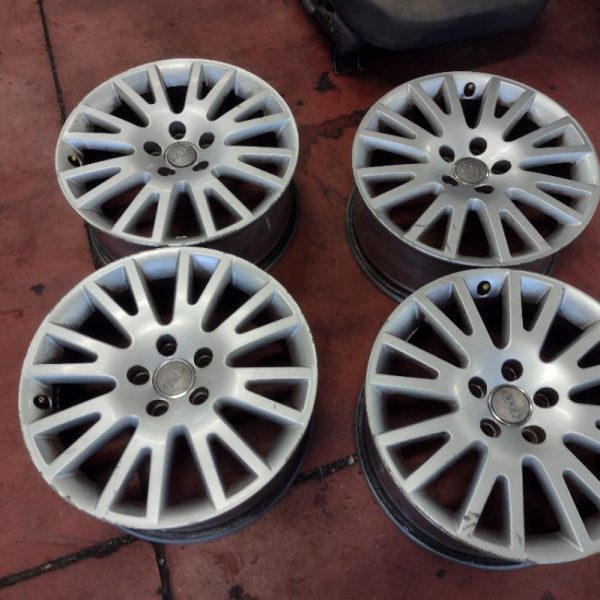 4 Cerchi in Lega Audi A6  17″ anno 2006