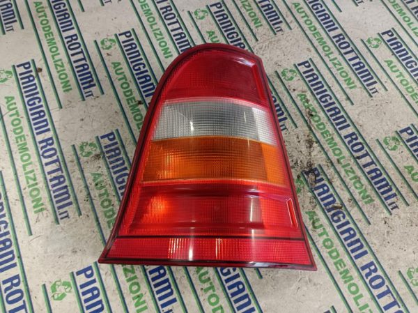 Faro Posteriore Destro Mercedes-Benz Classe A 2000