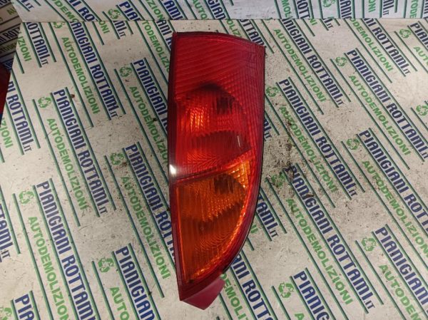 Faro Posteriore Destro Ford Focus 2003