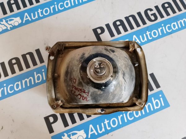 Faro Anteriore Destro Daihatsu Feroza 1995