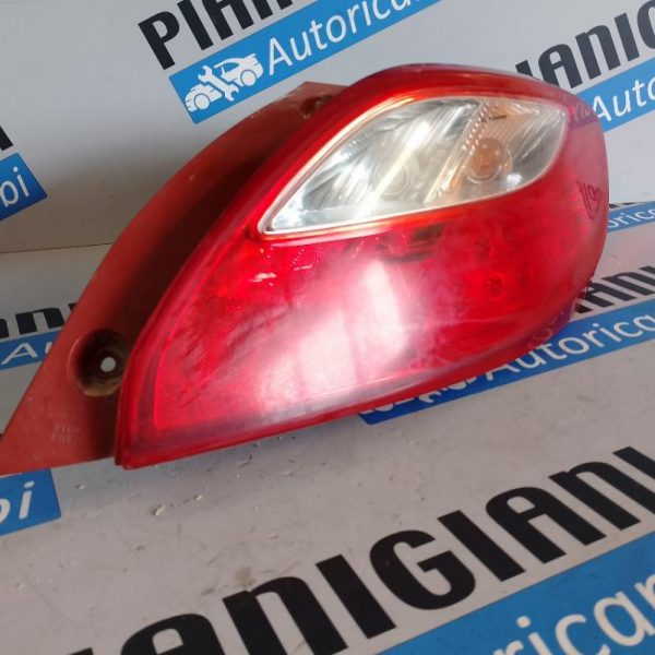 Faro Posteriore Destro Mazda 2 2012