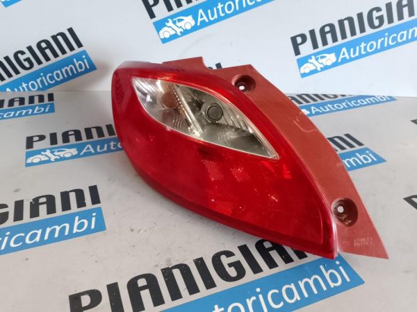 Faro Posteriore Sinistro Mazda 2 2012